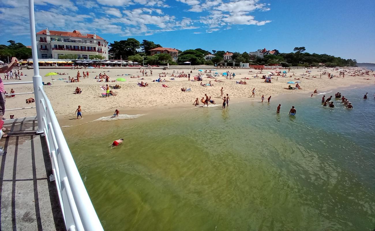 Plage du Moulleau'in fotoğrafı beyaz ince kum yüzey ile