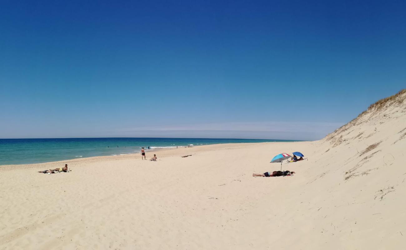 Plage de la Torchere'in fotoğrafı beyaz kum yüzey ile