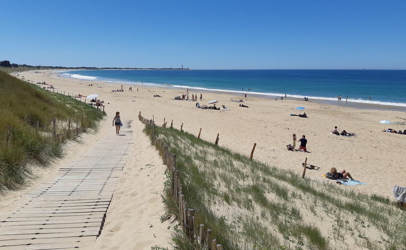 Petit Bec beach'in fotoğrafı parlak kum yüzey ile