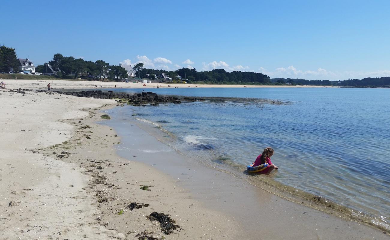 Plage du Men du'in fotoğrafı parlak kum yüzey ile