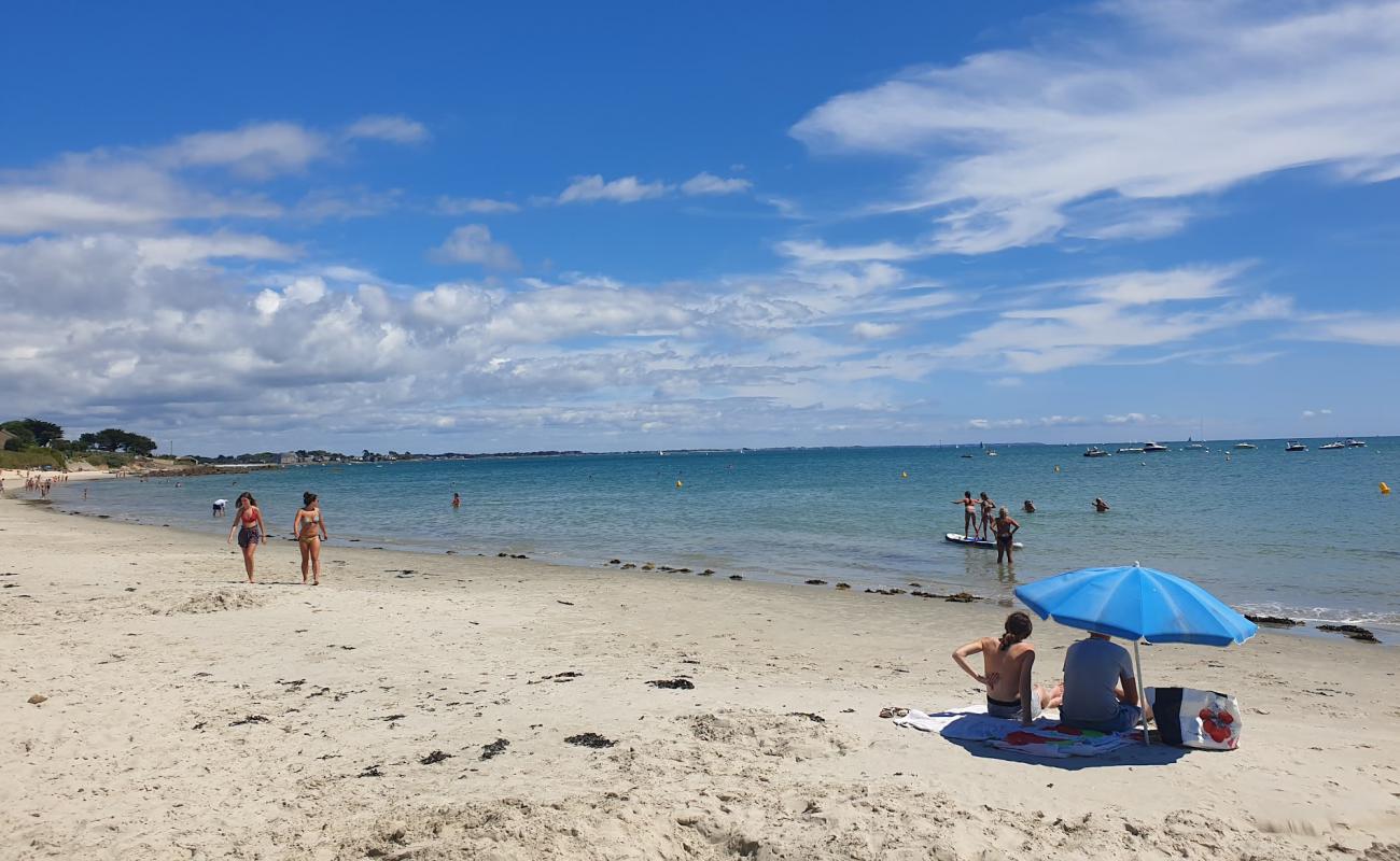 Plage de Legenese'in fotoğrafı parlak kum yüzey ile