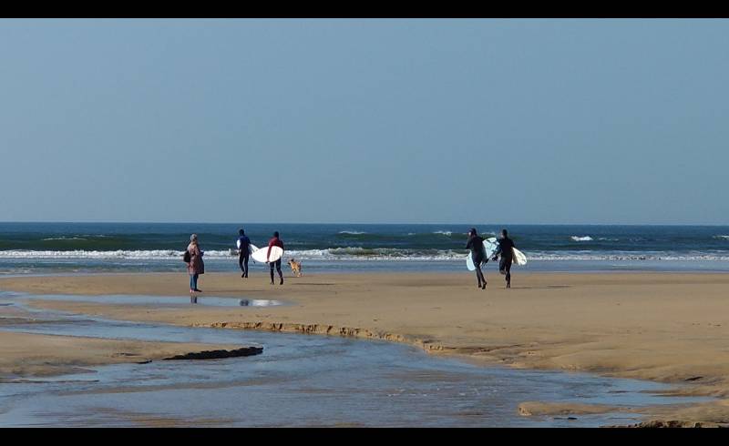 Plage du Loc'h'in fotoğrafı açık bej kum yüzey ile