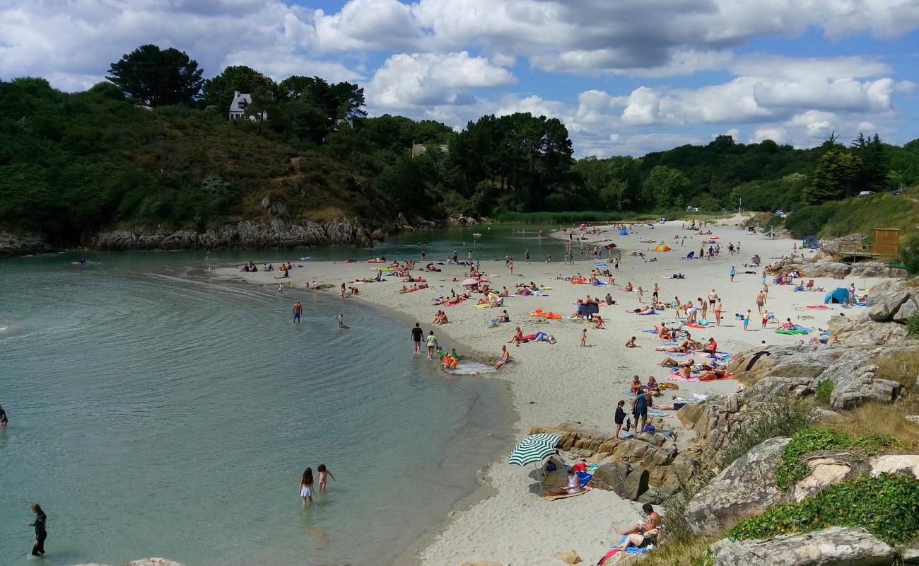 Anse de Rospico'in fotoğrafı parlak kum yüzey ile