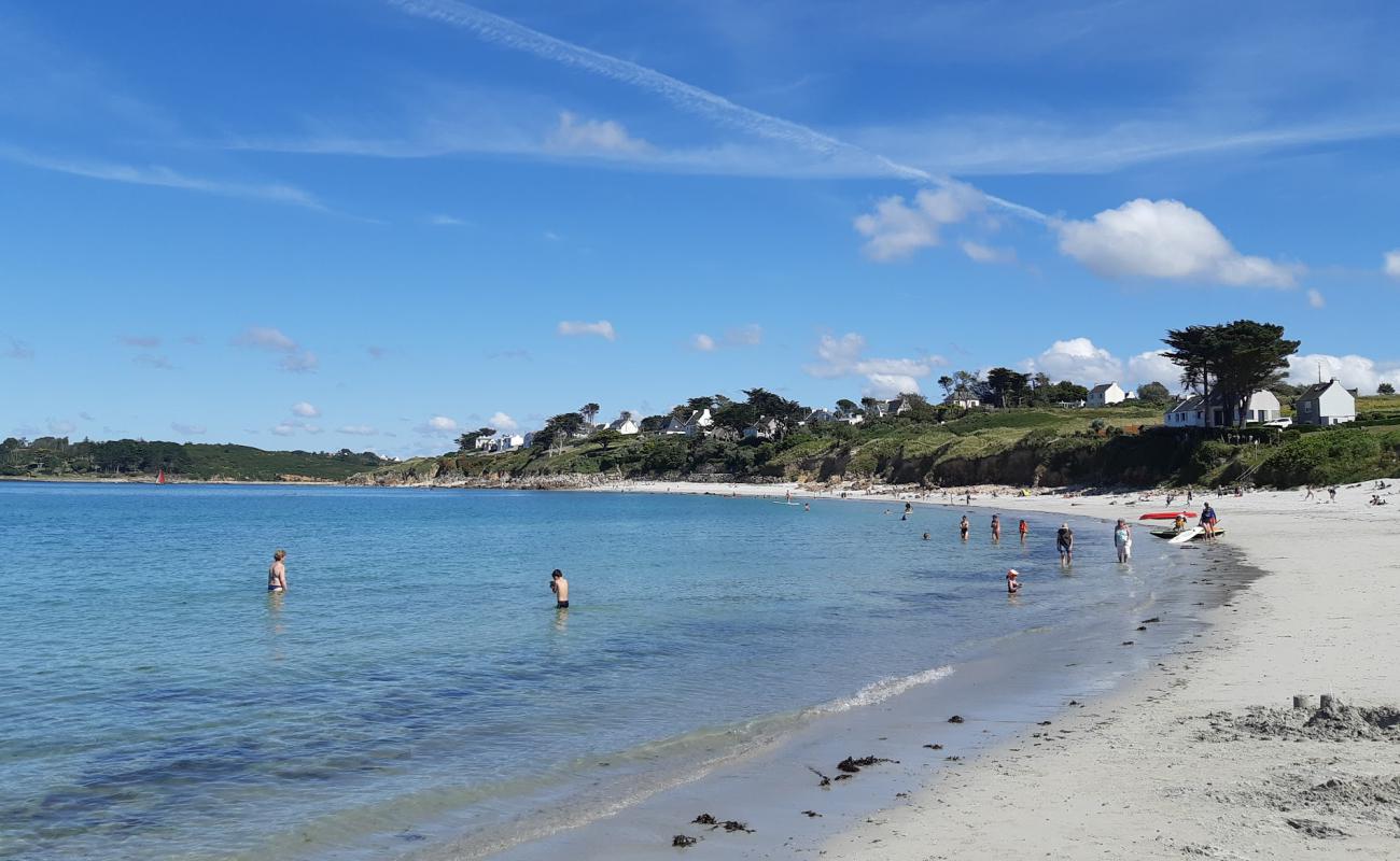 Plage de Corn ar Gazel'in fotoğrafı beyaz kum yüzey ile