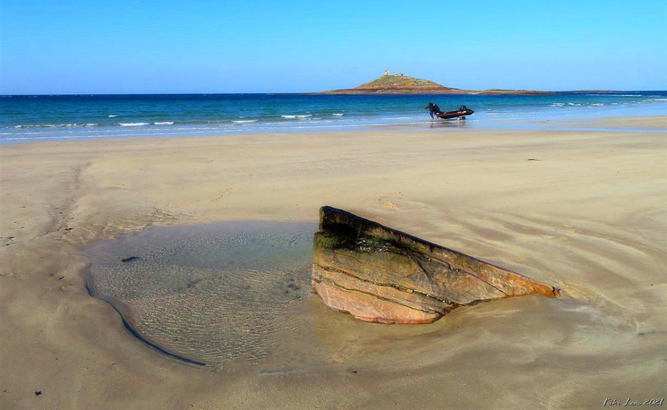 Plage de Saint-Maurice'in fotoğrafı açık bej kum yüzey ile