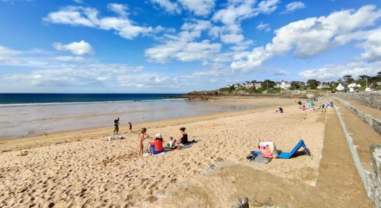 Plage De Longchamp