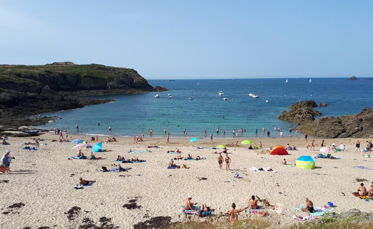 Plage de la Varde'in fotoğrafı parlak kum yüzey ile