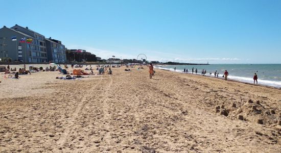 Courseulles sur Mer Plajı (Juno Plajı)