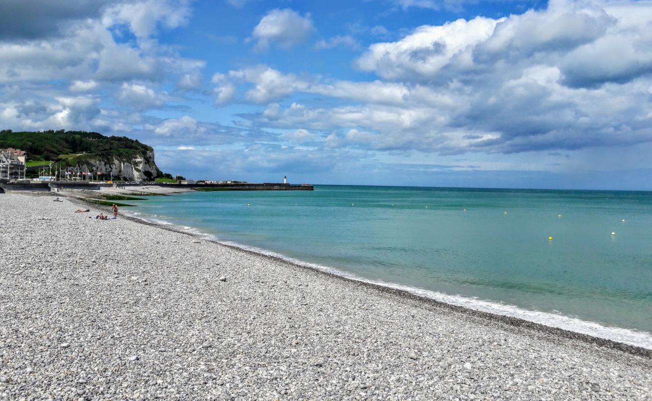 Plage de Saint-Valery-en-Caux'in fotoğrafı hafif çakıl yüzey ile