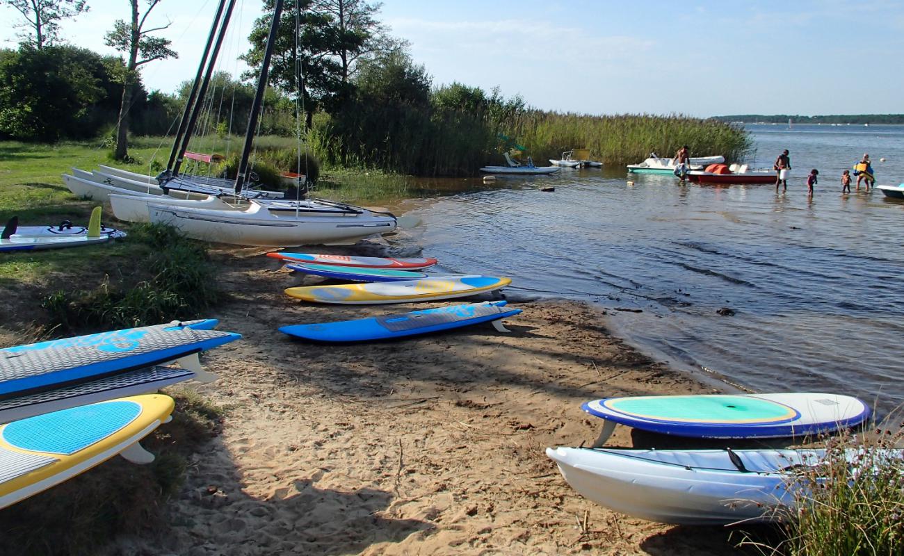 Camping Sandaya Sanguinet Plage'in fotoğrafı çim yüzey ile