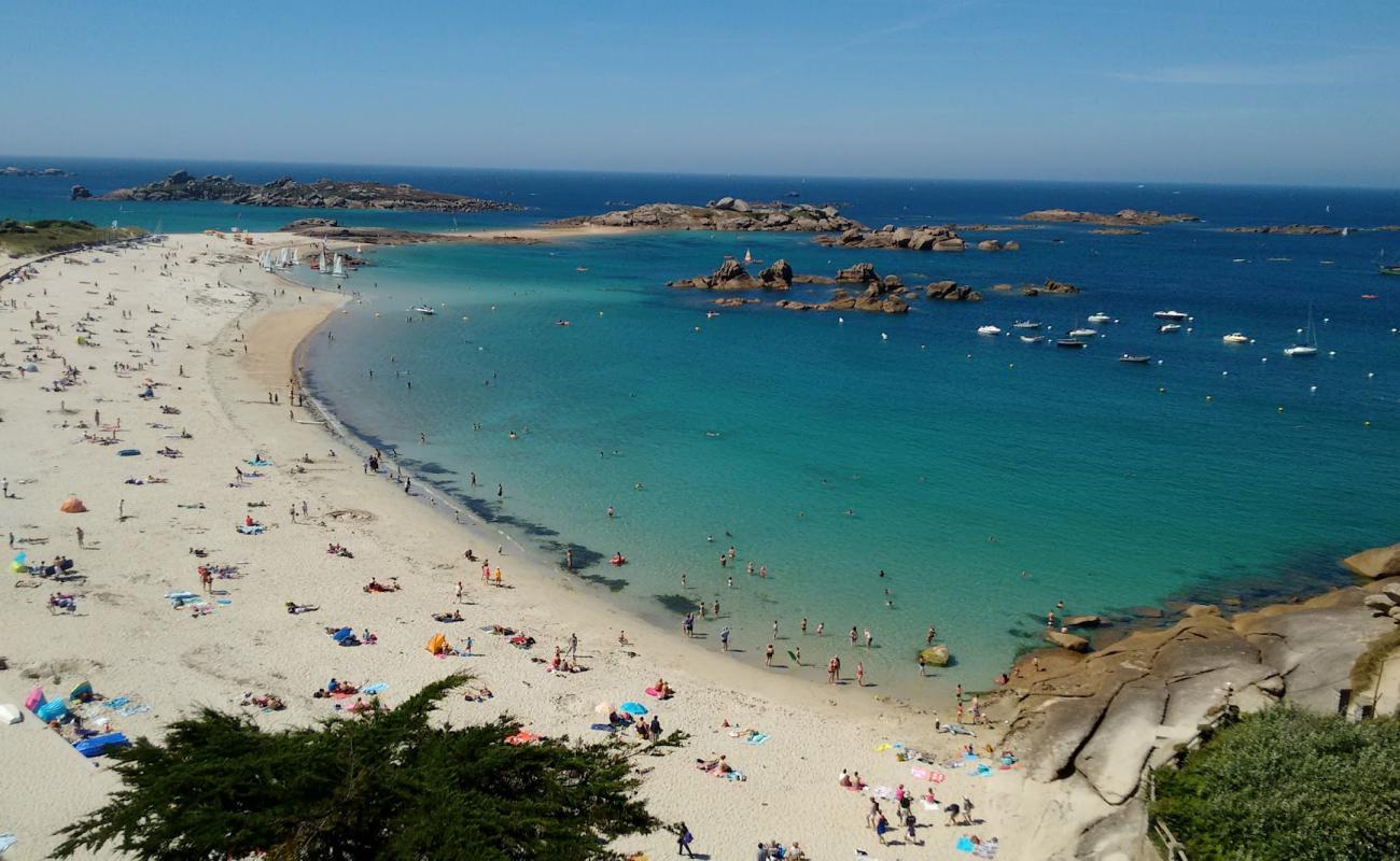 Plage de la Greve Blanche'in fotoğrafı açık bej kum yüzey ile