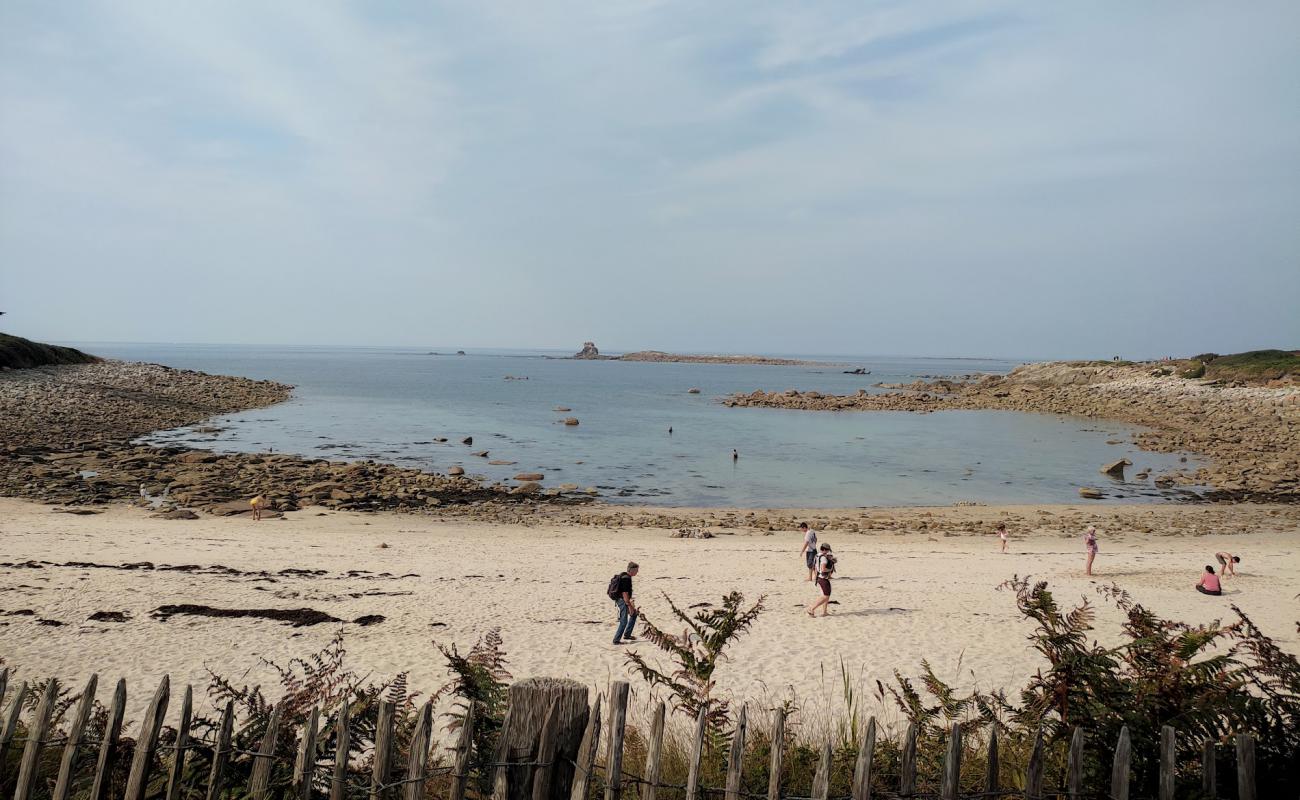 Plage de Porz Gwenn'in fotoğrafı bej kum ve kayalar yüzey ile