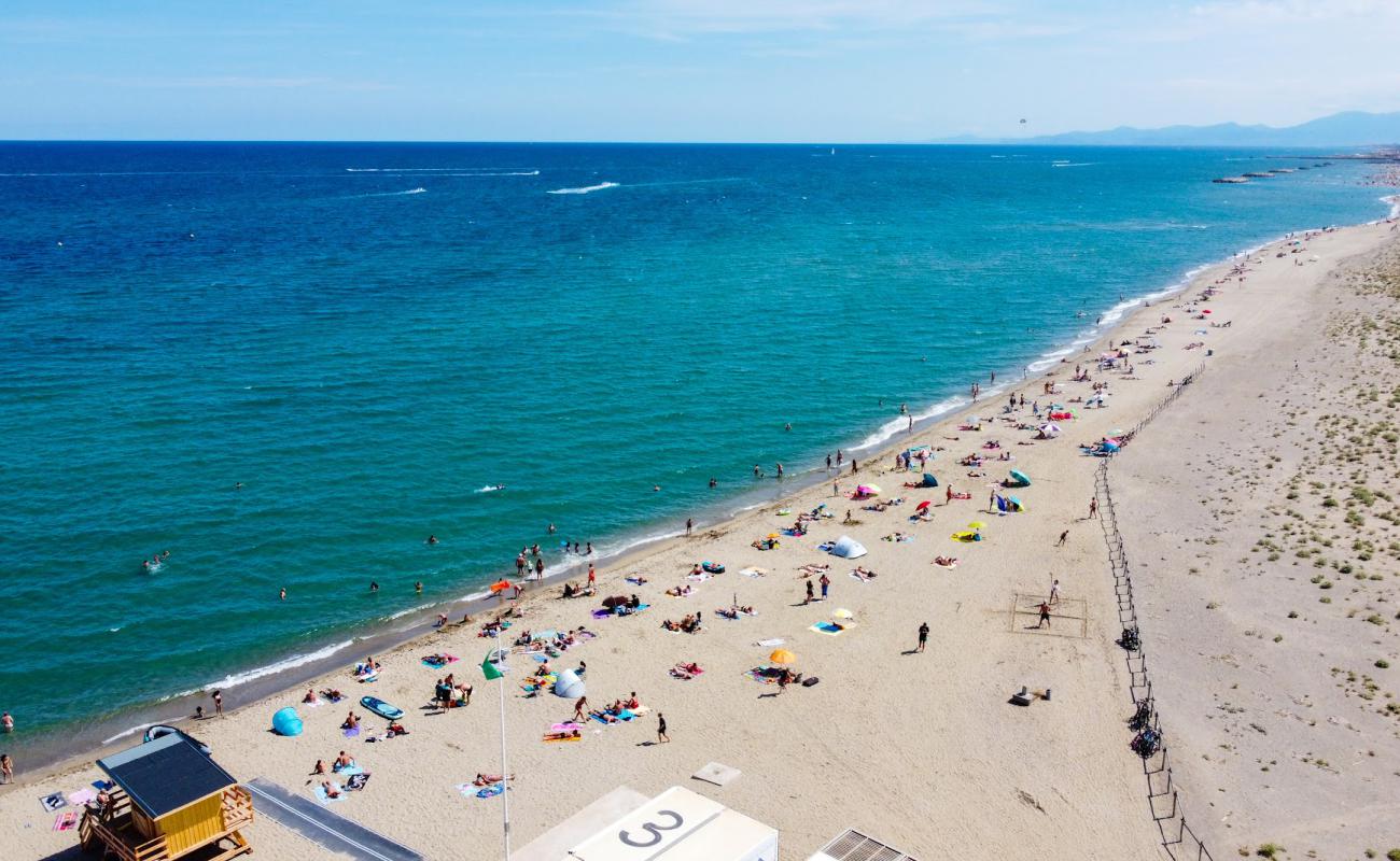 Plage du Lydia'in fotoğrafı parlak kum yüzey ile