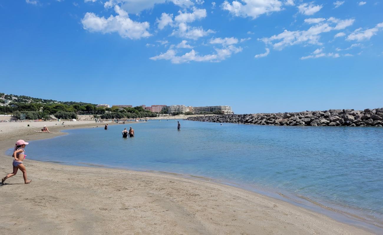 Plage de la Corniche'in fotoğrafı açık bej kum yüzey ile