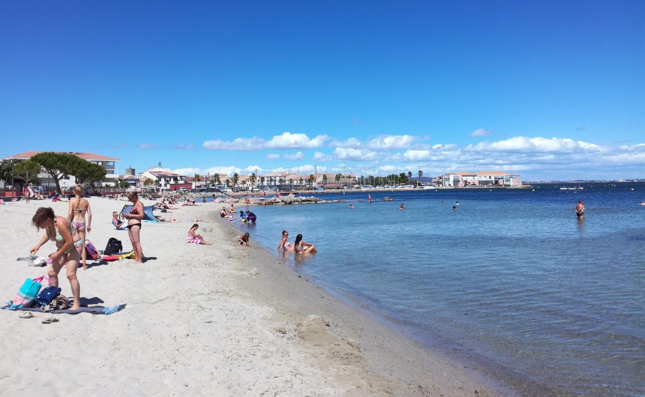 Plage rive Droite'in fotoğrafı açık bej kum yüzey ile
