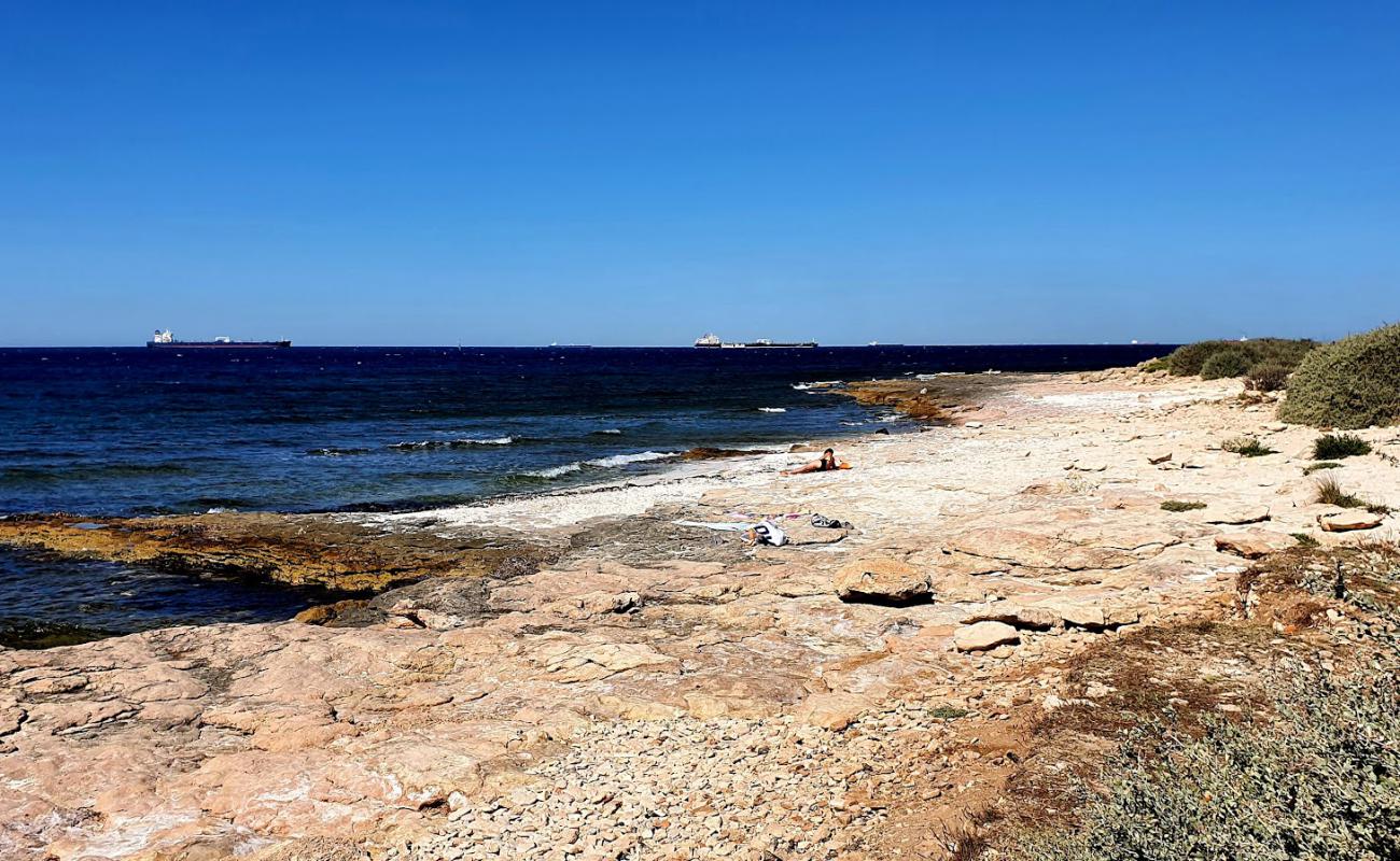 Plage De Carro'in fotoğrafı taşlar yüzey ile