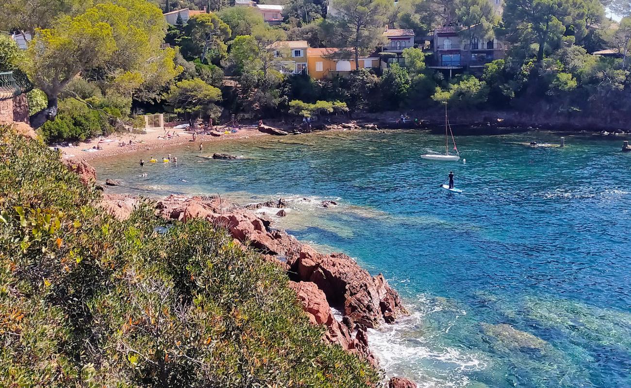 Calanque de Santa Lucia'in fotoğrafı taşlar yüzey ile