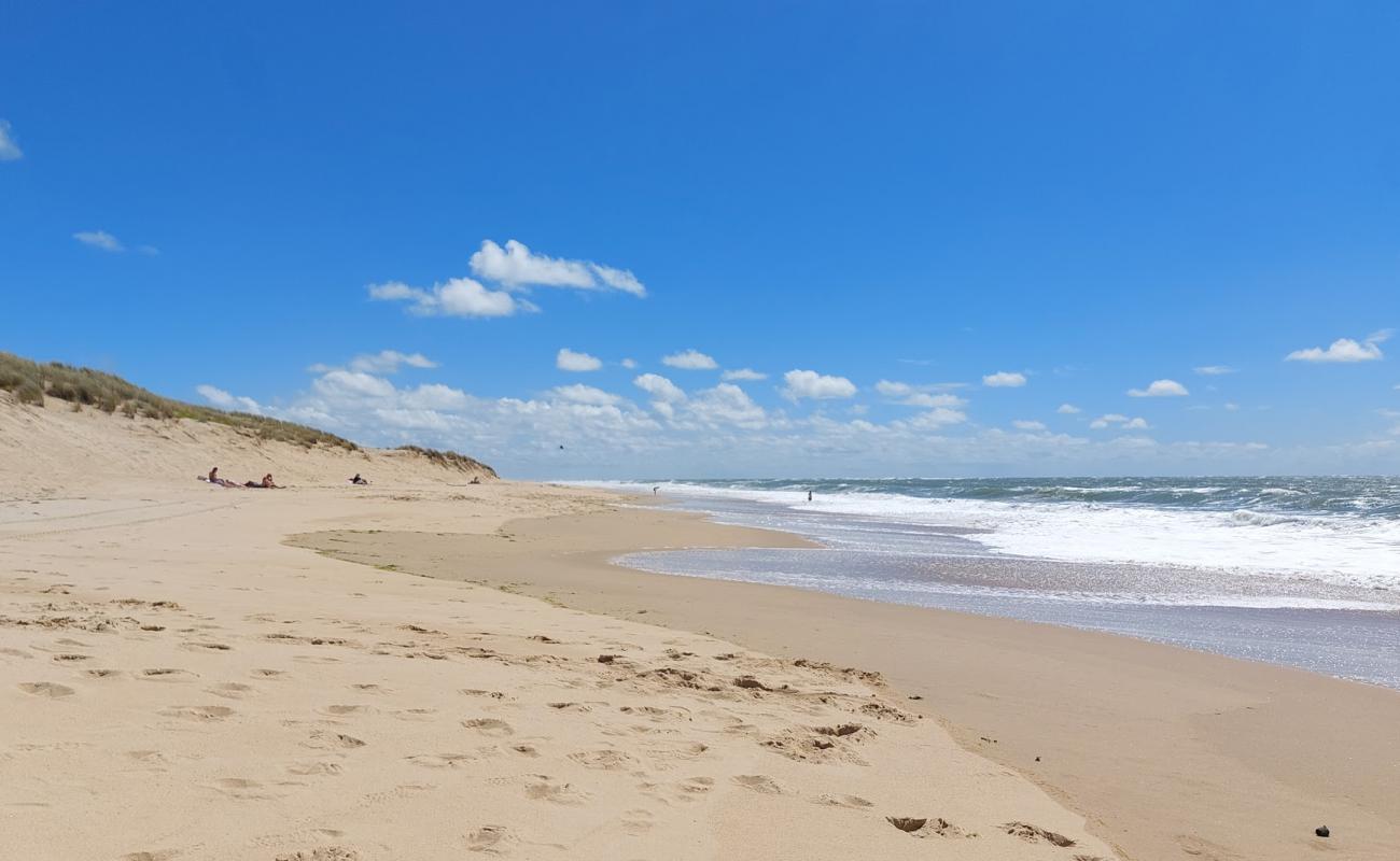 Plage de la Pointe Espagnole'in fotoğrafı parlak kum yüzey ile