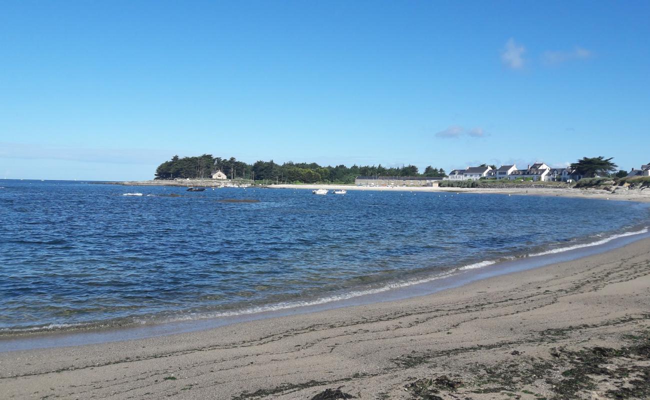 Plage de Lerat'in fotoğrafı parlak kum yüzey ile