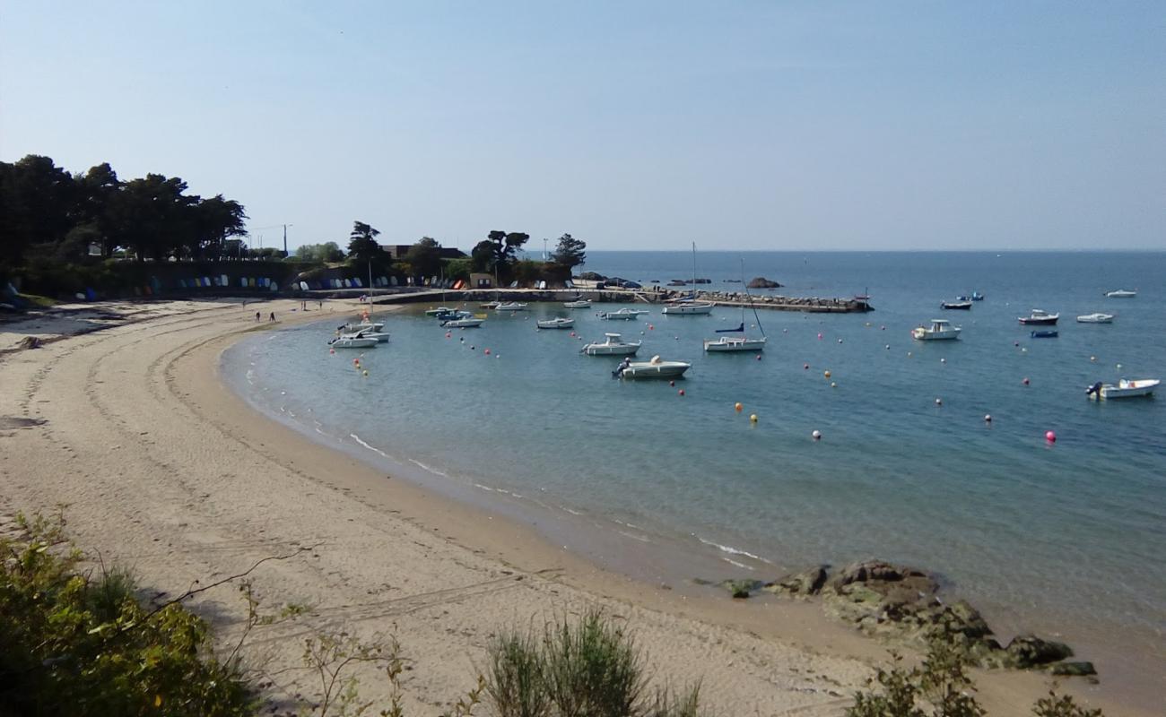 Plage du Toul'Ru'in fotoğrafı açık bej kum yüzey ile