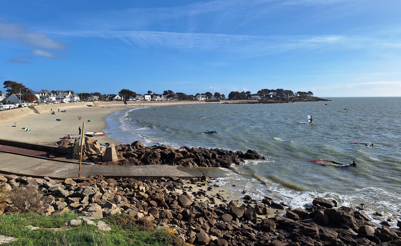 Plage de Kerivor'in fotoğrafı açık bej kum yüzey ile