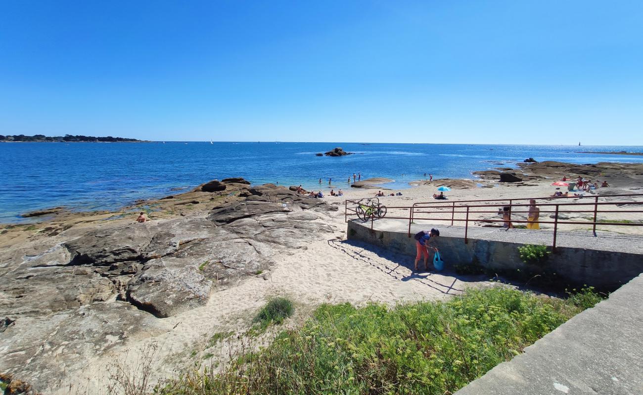 Plage des Dames'in fotoğrafı açık bej kum yüzey ile