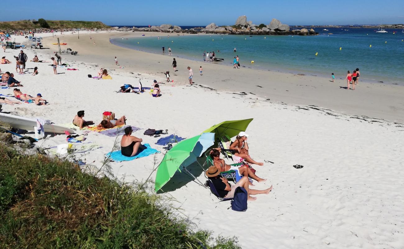 Plage des Crapauds'in fotoğrafı açık bej kum yüzey ile