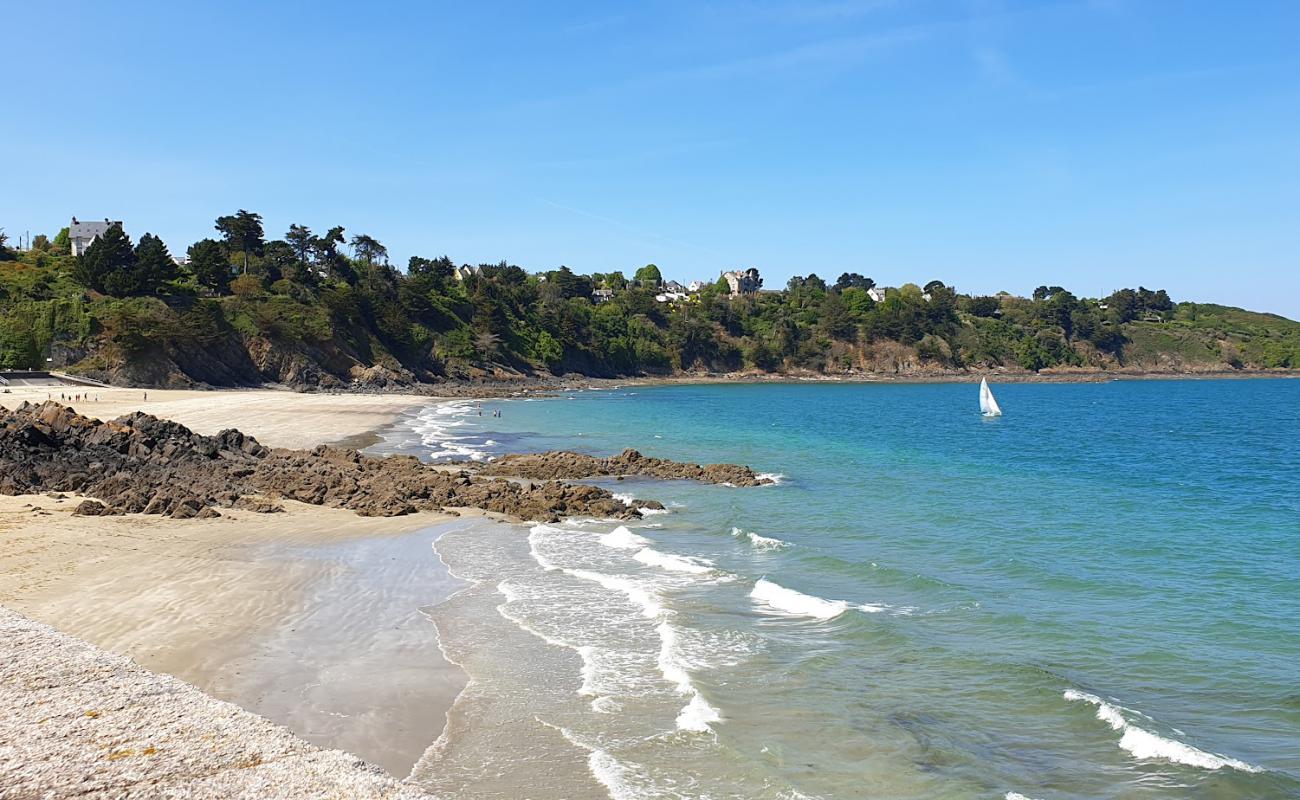 Plage de L'avant-Port'in fotoğrafı açık bej kum yüzey ile