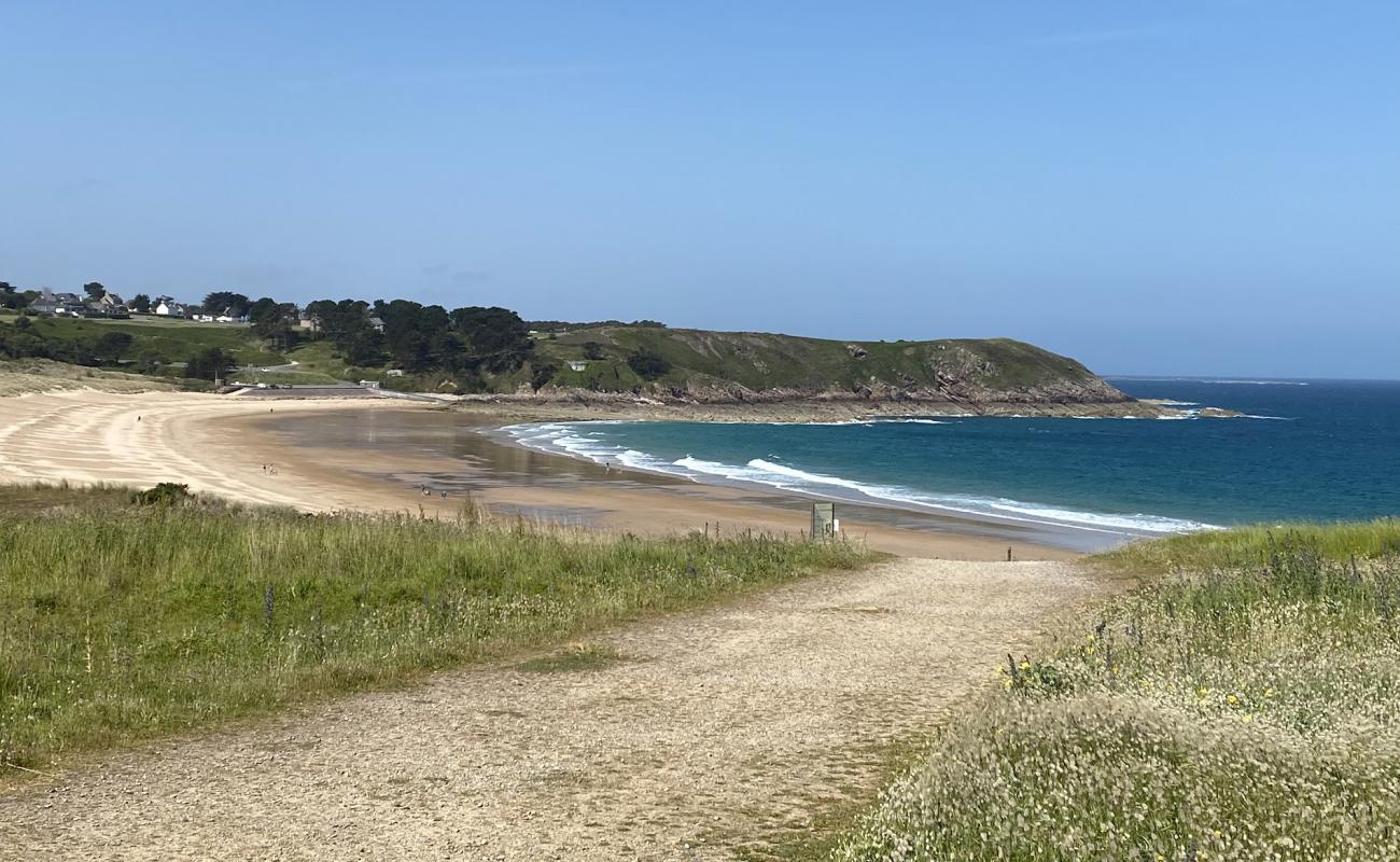 Plage de Anse du Croc'in fotoğrafı açık bej kum yüzey ile