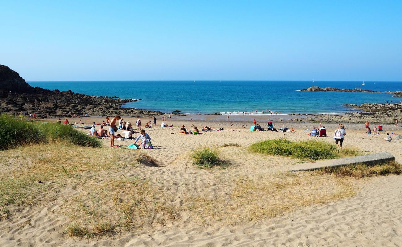 Plage de la Mare'in fotoğrafı açık bej kum yüzey ile