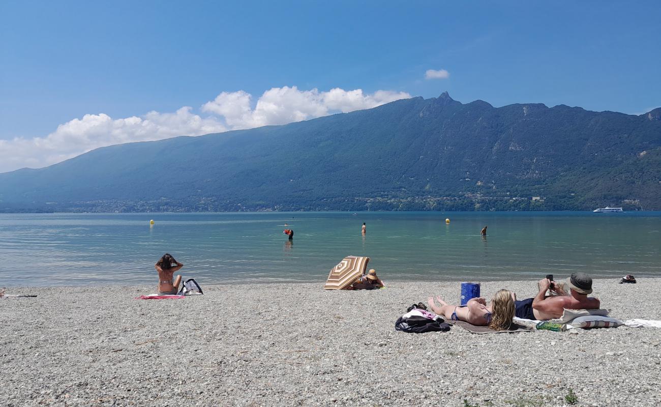 Plage du Rowing'in fotoğrafı gri çakıl taşı yüzey ile