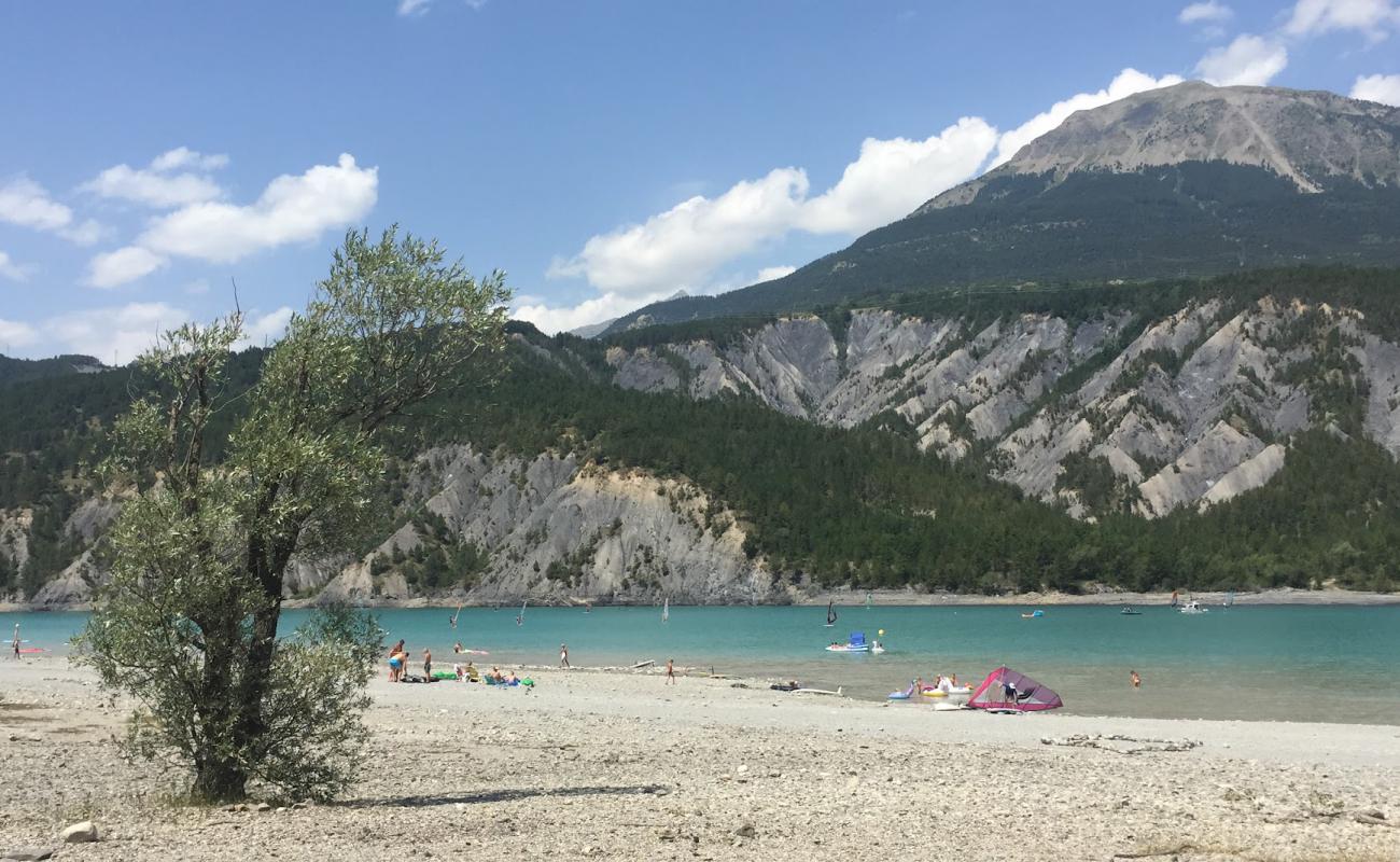 Plage de Chanterenne'in fotoğrafı taşlar yüzey ile