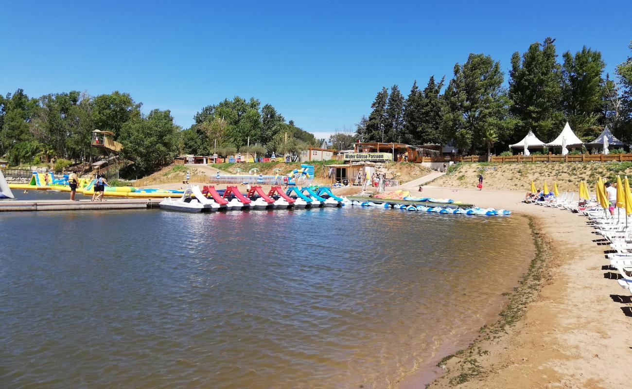 Plage Roquebrune Sur Argens'in fotoğrafı açık bej kum yüzey ile