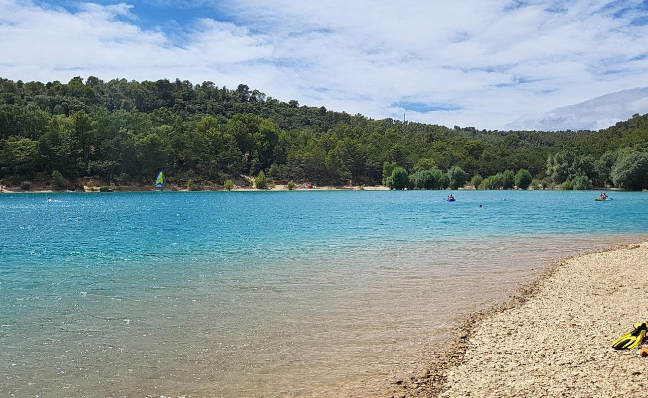 Plage de L'amour'in fotoğrafı taşlar yüzey ile