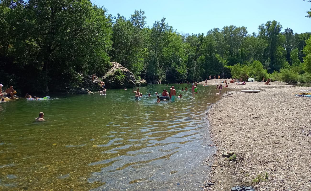 Plage Le Rocher'in fotoğrafı kayalık arazi yüzey ile