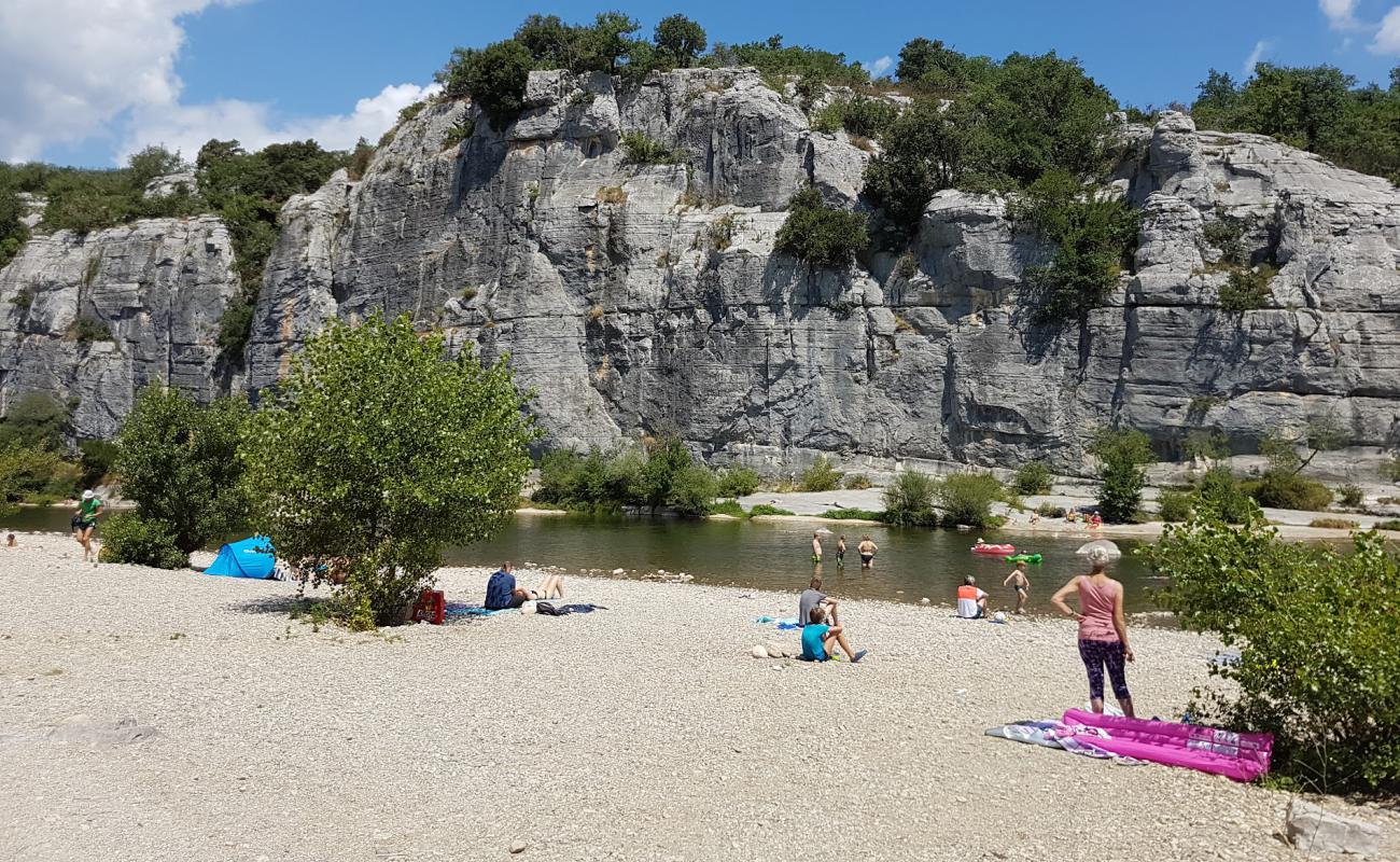 Guinguette Chaulet Plage'in fotoğrafı kayalık arazi yüzey ile