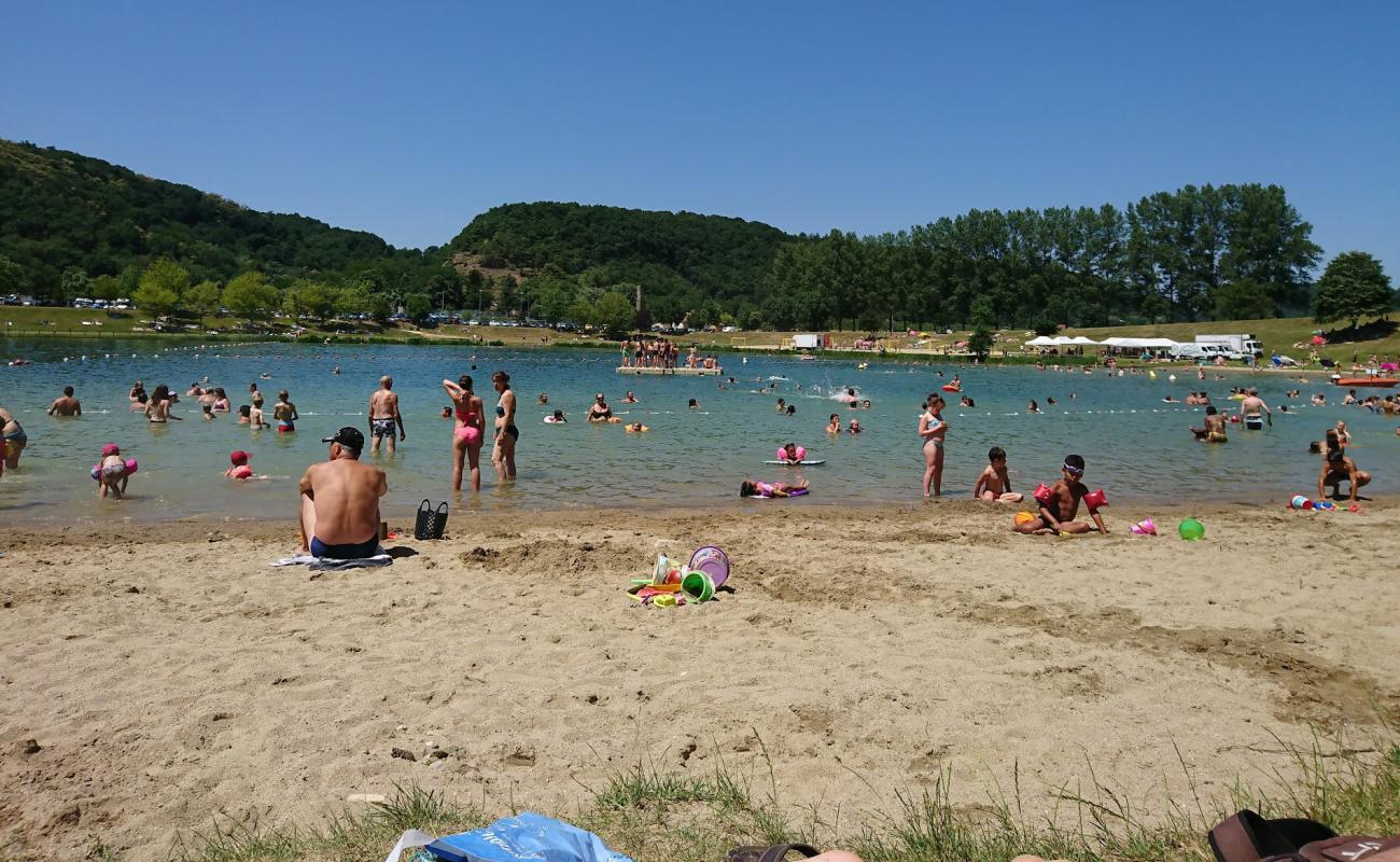 Plage Champos'in fotoğrafı açık bej kum yüzey ile