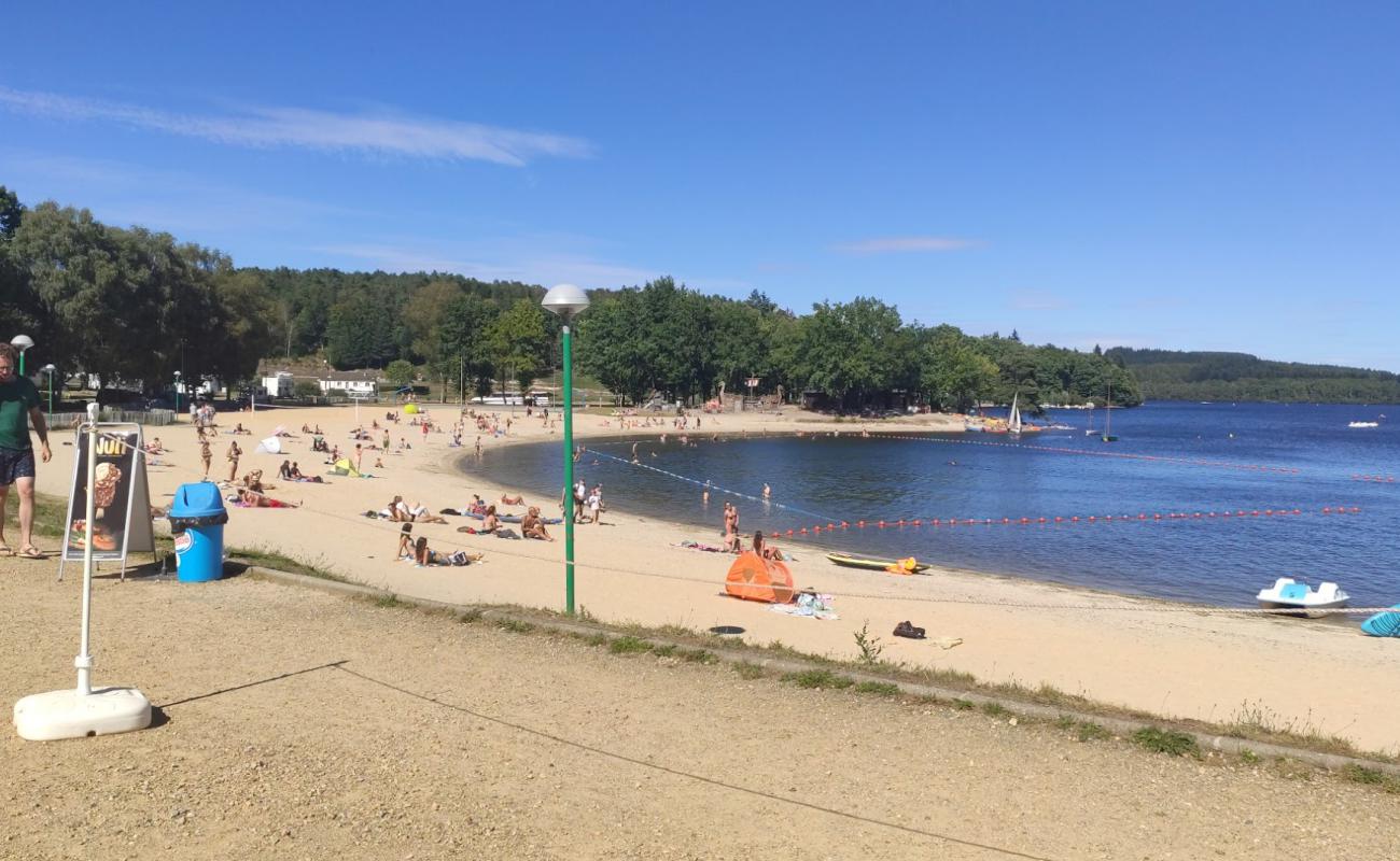Plage d'Auphelle'in fotoğrafı açık bej kum yüzey ile