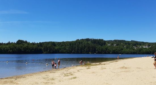 Plage du Lac de Sechemailles