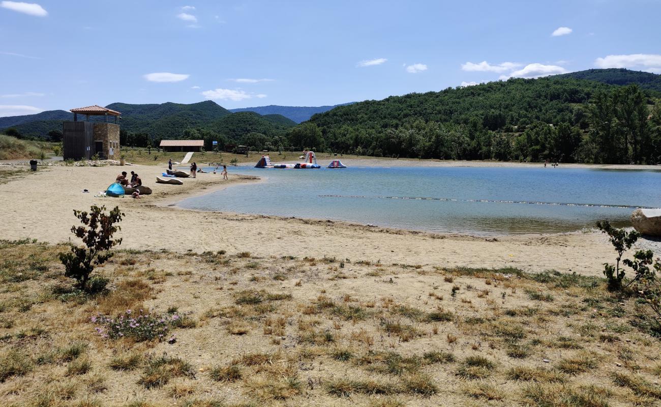 Plage Quillan'in fotoğrafı gri çakıl taşı yüzey ile