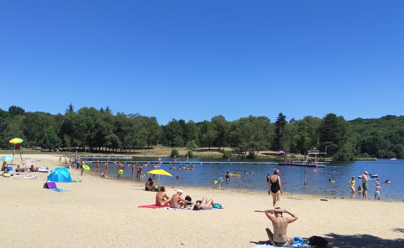 Plage du Lac de Miel'in fotoğrafı açık bej kum yüzey ile