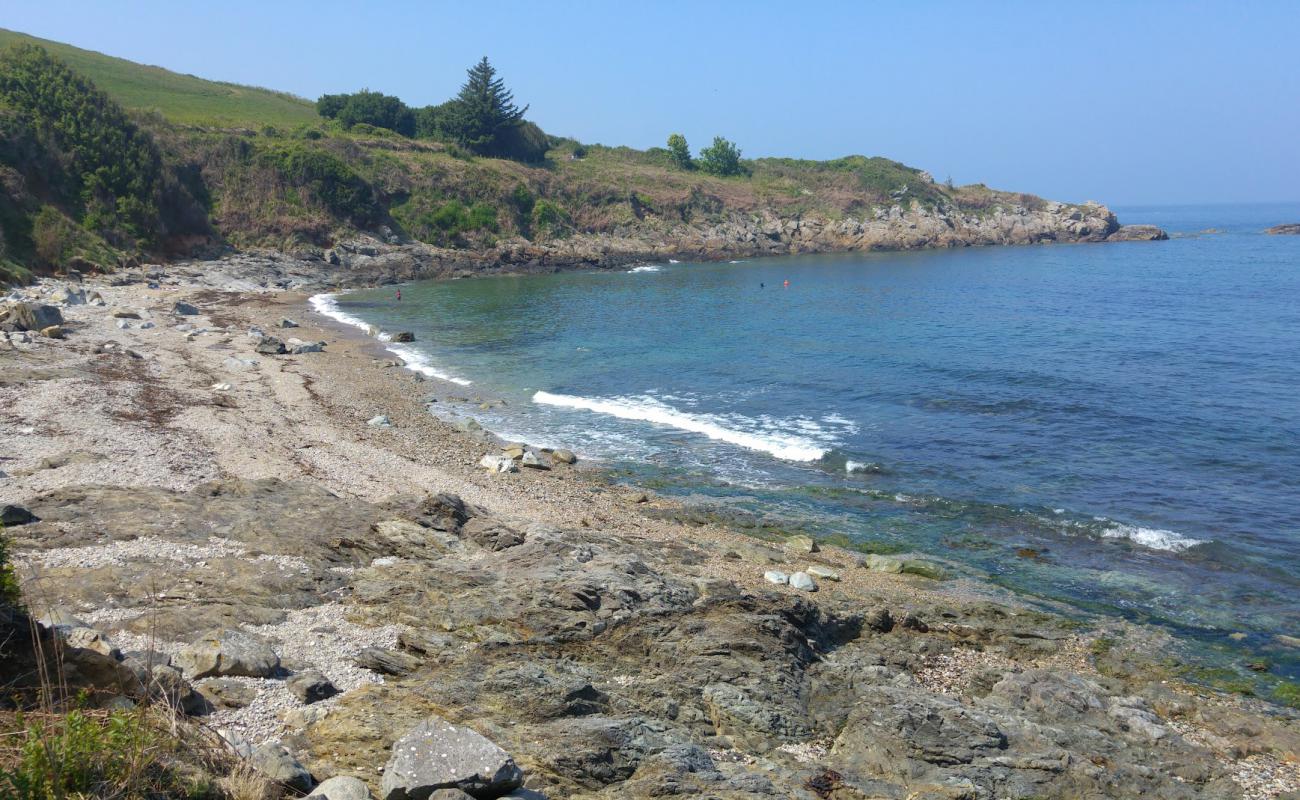Plage de Querviere'in fotoğrafı kayalık arazi yüzey ile