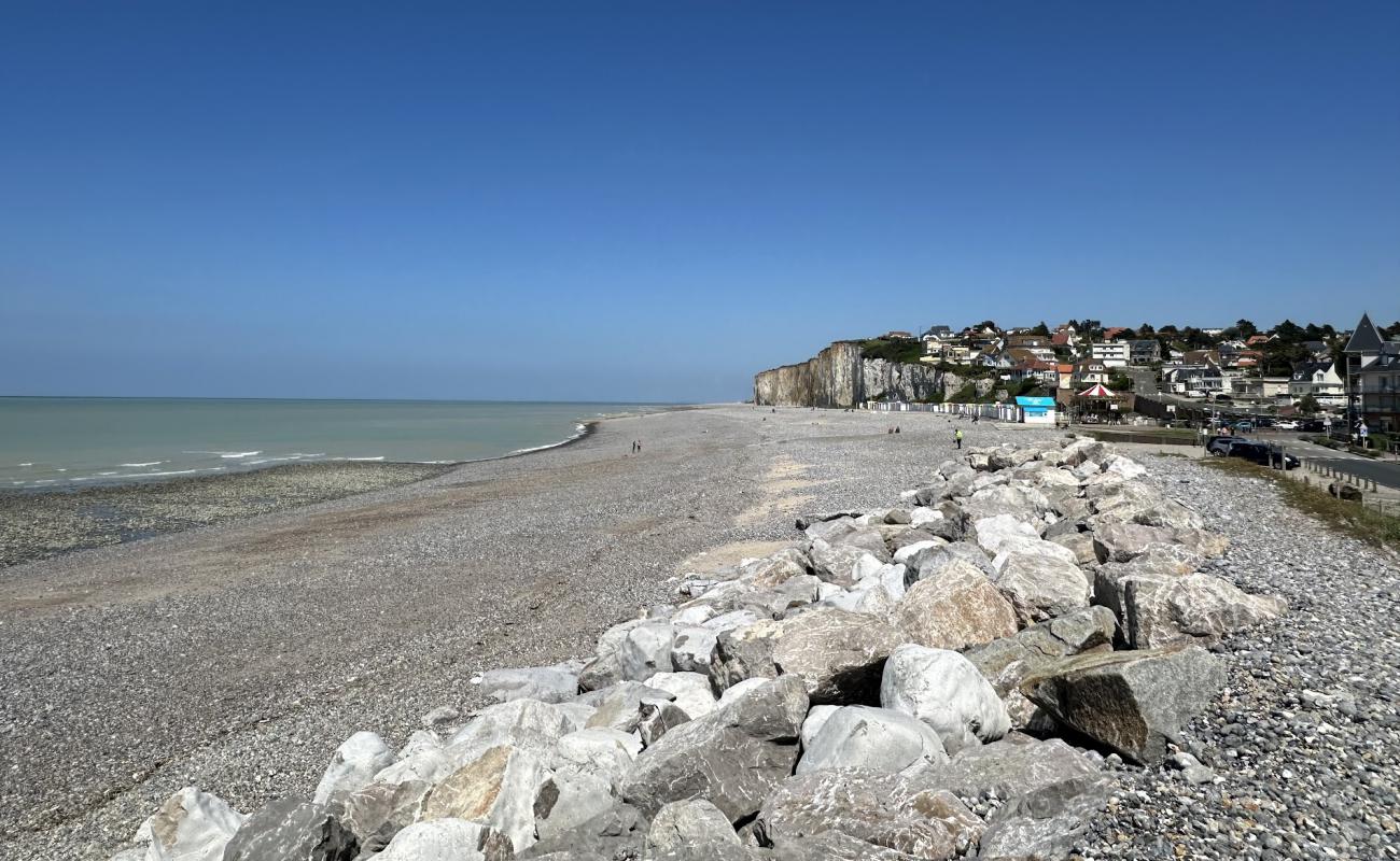 Plage de Criel'in fotoğrafı gri çakıl taşı yüzey ile