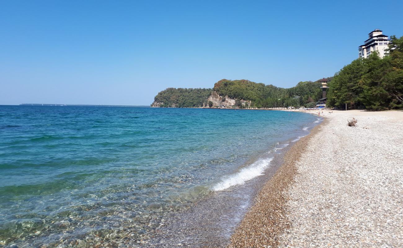 Miussera beach'in fotoğrafı çakıl ile kum yüzey ile