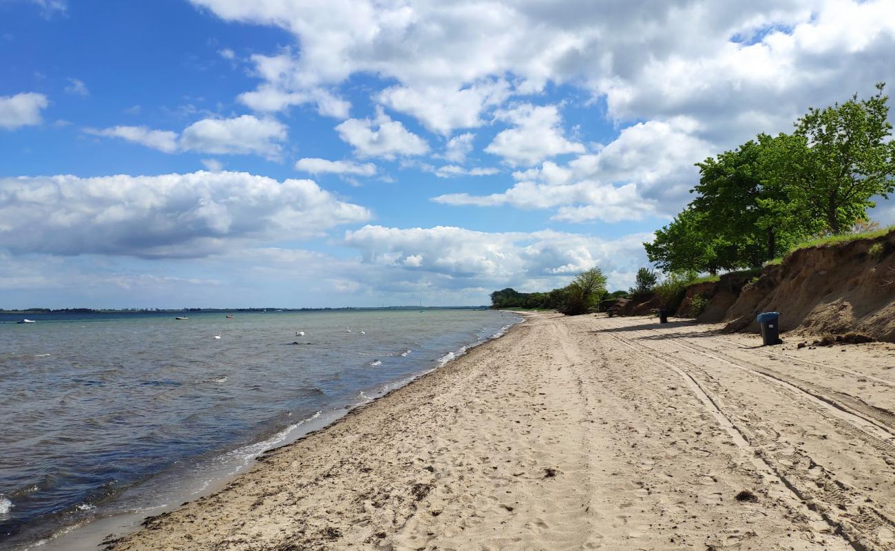 Zierow Strand'in fotoğrafı açık bej kum yüzey ile