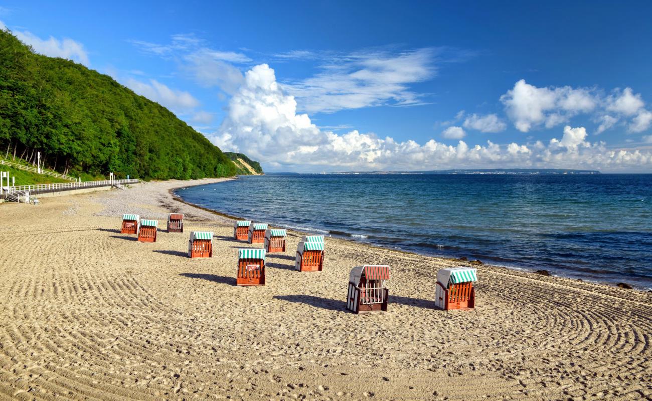 Hundestrand Sellin'in fotoğrafı parlak kum yüzey ile