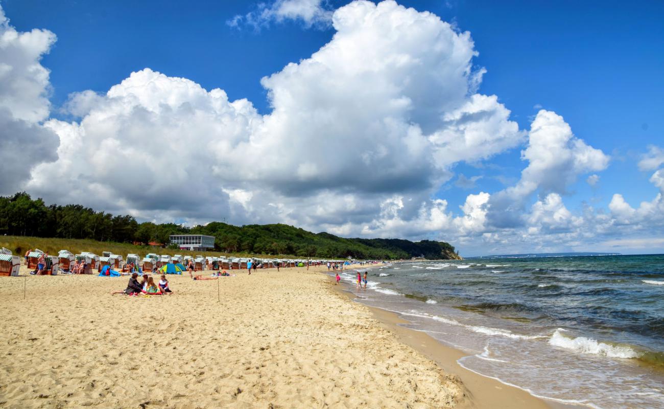 Baabe strand'in fotoğrafı parlak kum yüzey ile