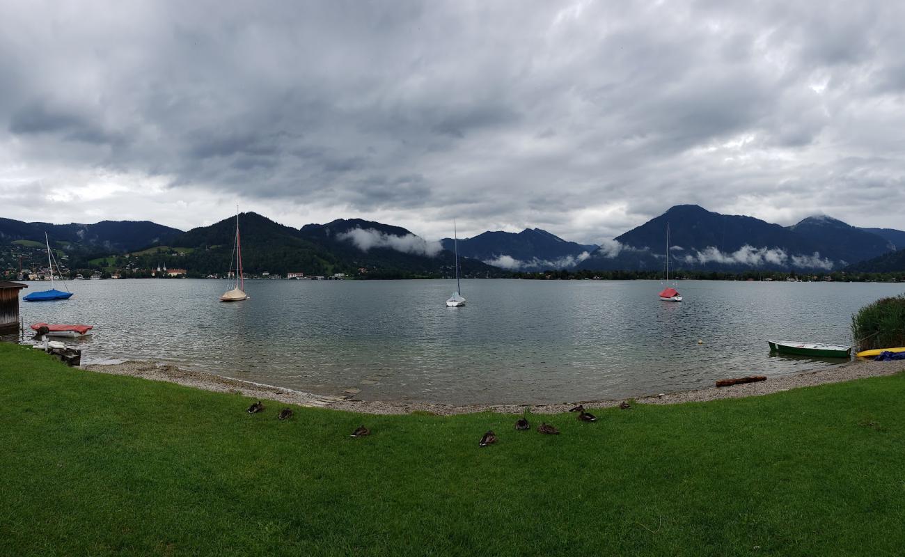 Badeplatz Seerose'in fotoğrafı gri çakıl taşı yüzey ile