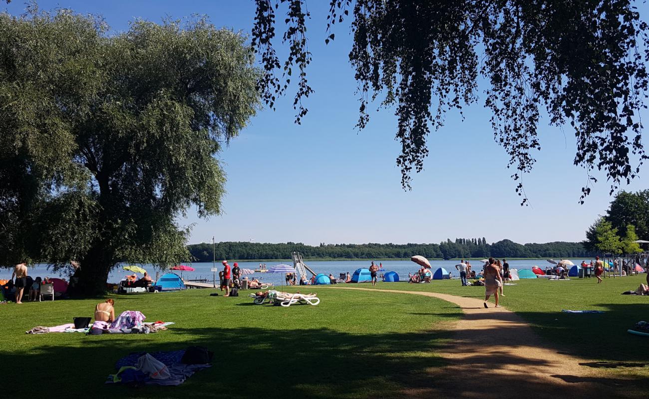 Strandbad Kallinchen'in fotoğrafı çim yüzey ile