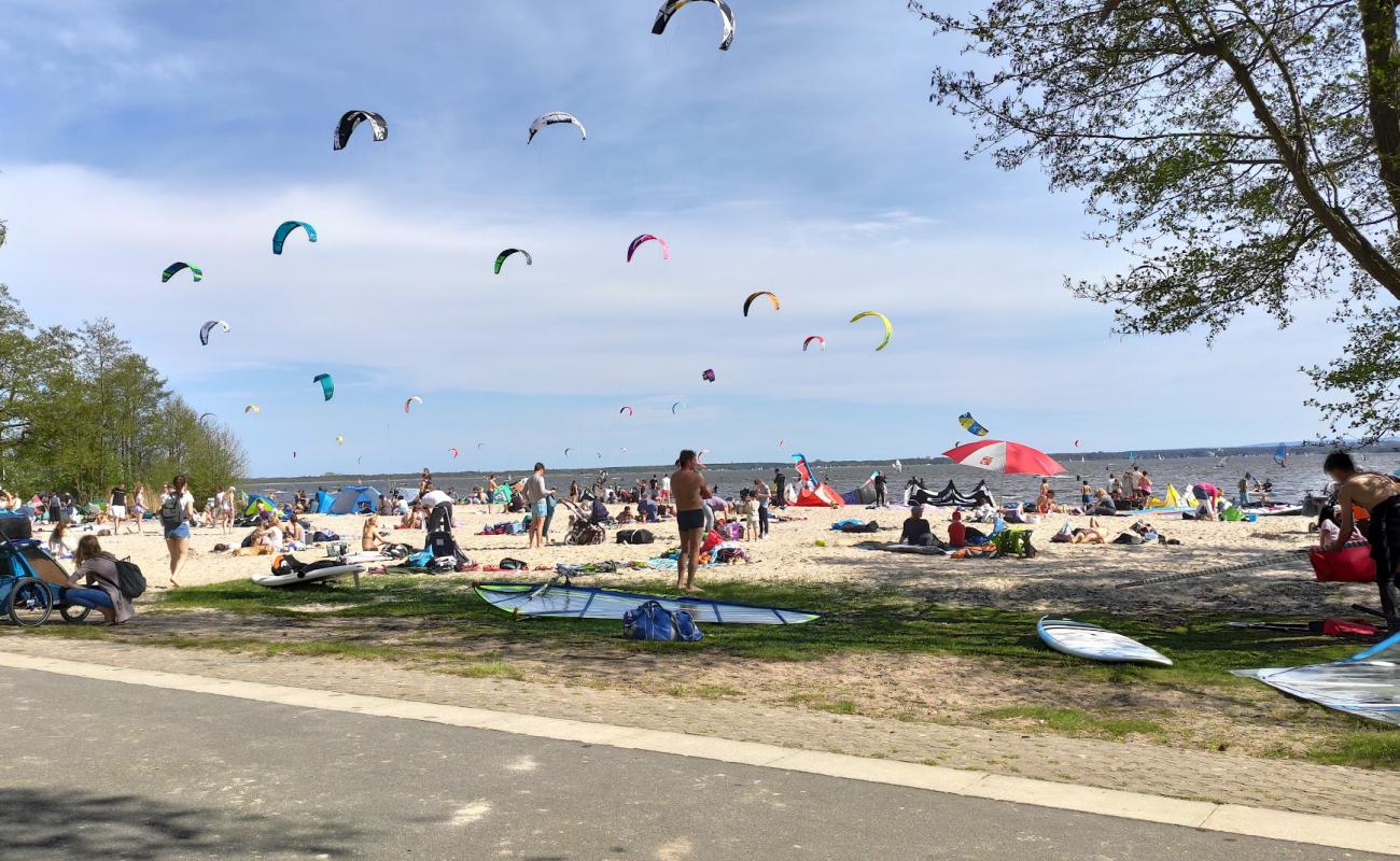 Surferstrand'in fotoğrafı parlak kum yüzey ile